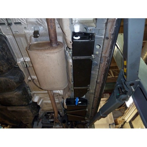 Volkswagen T5 & T6 Camper Conversions VW Fresh and Waste Water Tanks